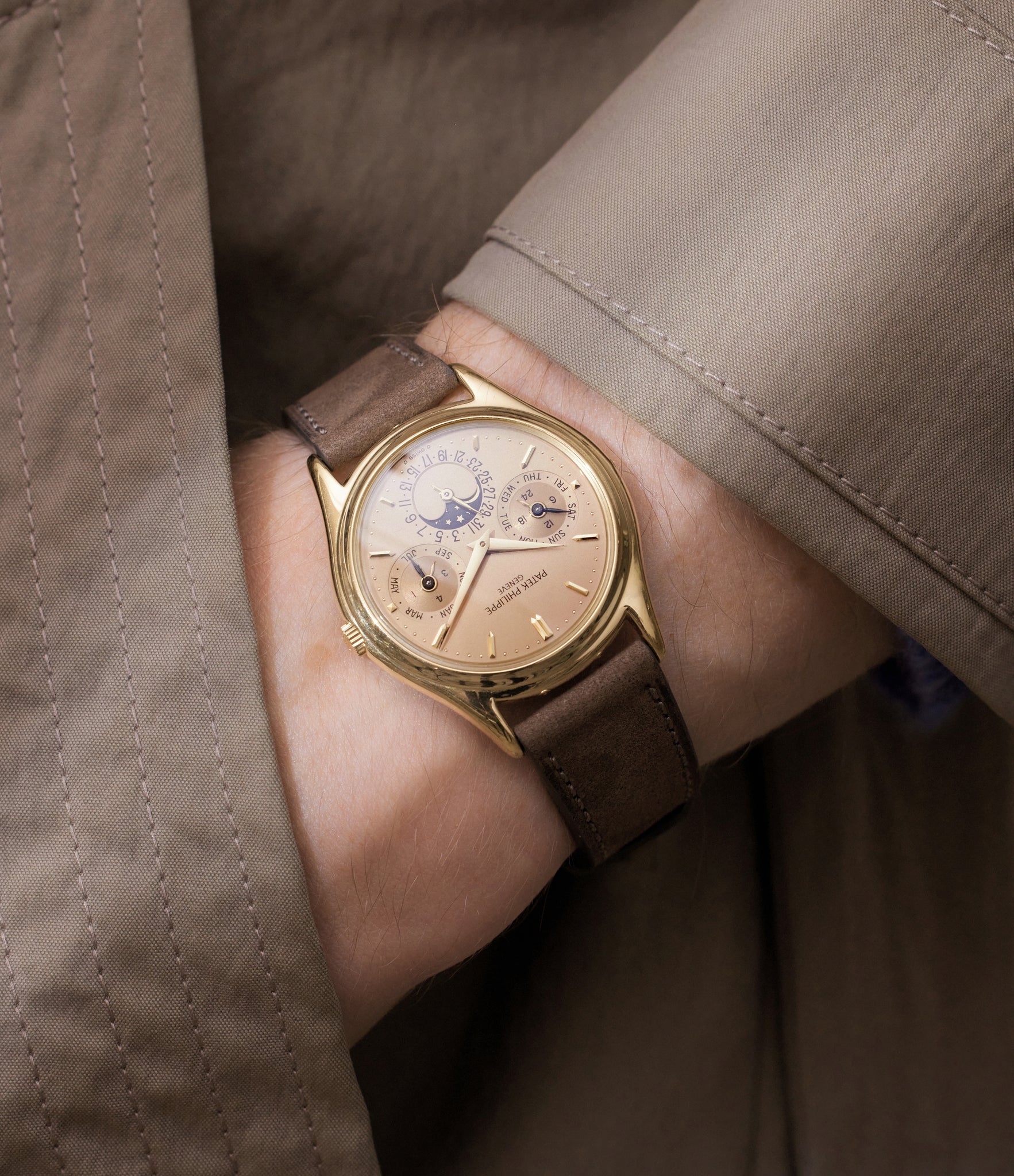 3940J doré dial | Perpetual Calendar | Yellow Gold