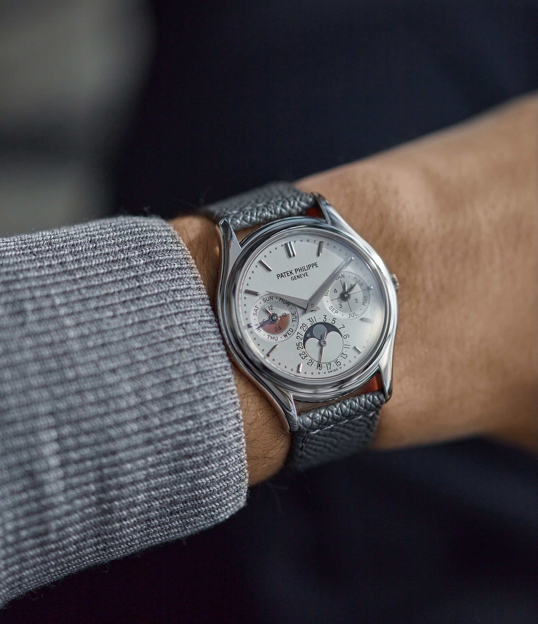 Patek Philippe 3940P | Buy pre-owned Patek Philippe Perpetual Calendar ...