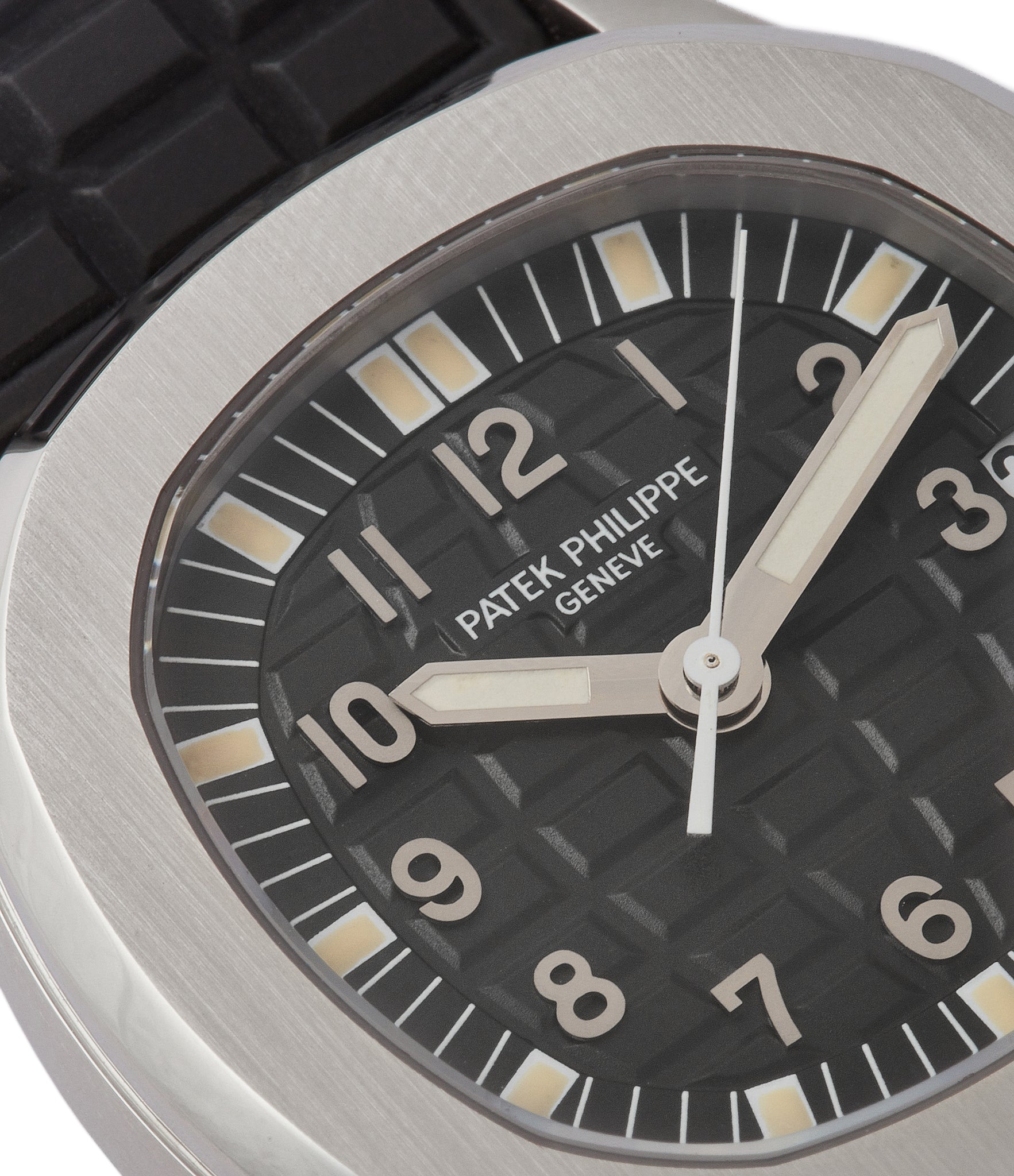 buy rare Patek Philippe Aquanaut 5066A-001 steel sport watch rubber strap for sale online at A Colleted Man London UK specialist of rare watches