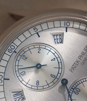 Annual Calendar | Regulator 5235G | White Gold