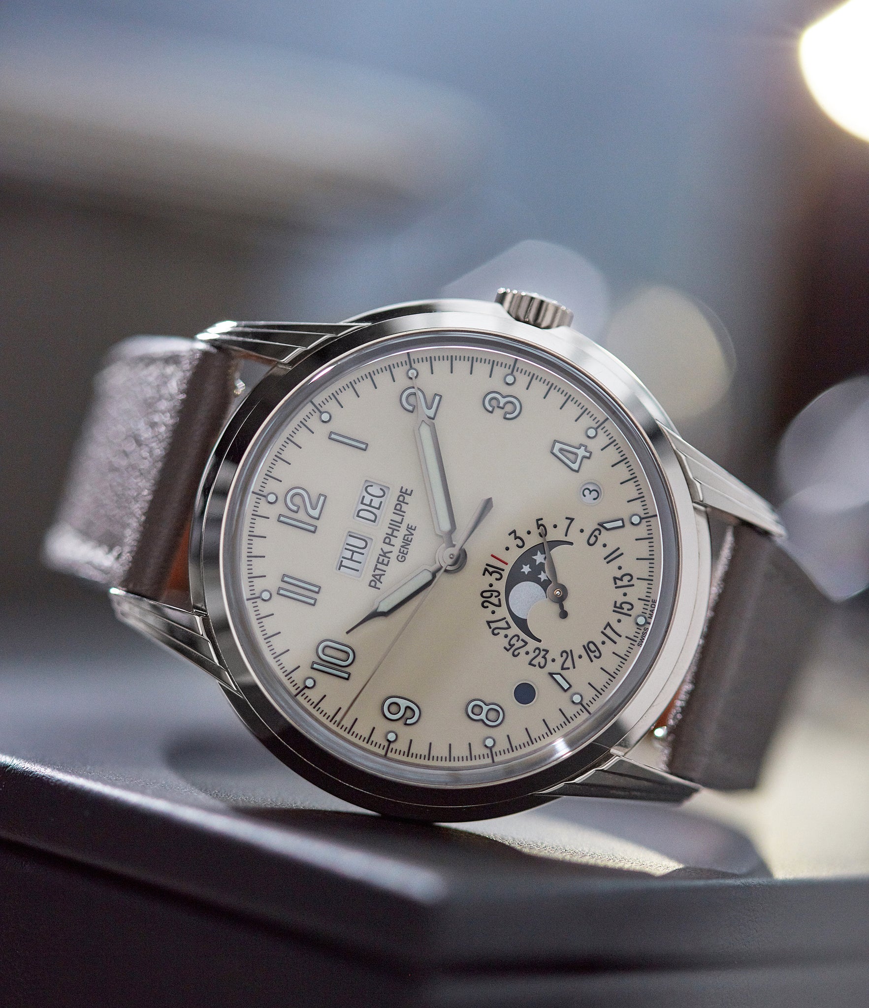Perpetual Calendar 5320G | White Gold
