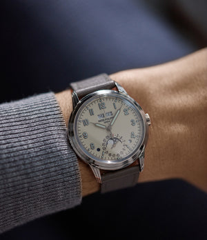 Perpetual Calendar 5320G | White Gold