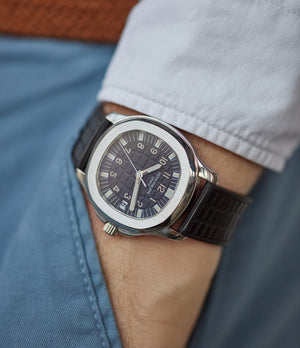 men's luxury sport watch Patek Philippe Aquanaut 5065A steel watch full set for sale online at A Collected Man London UK specialist of rare watches