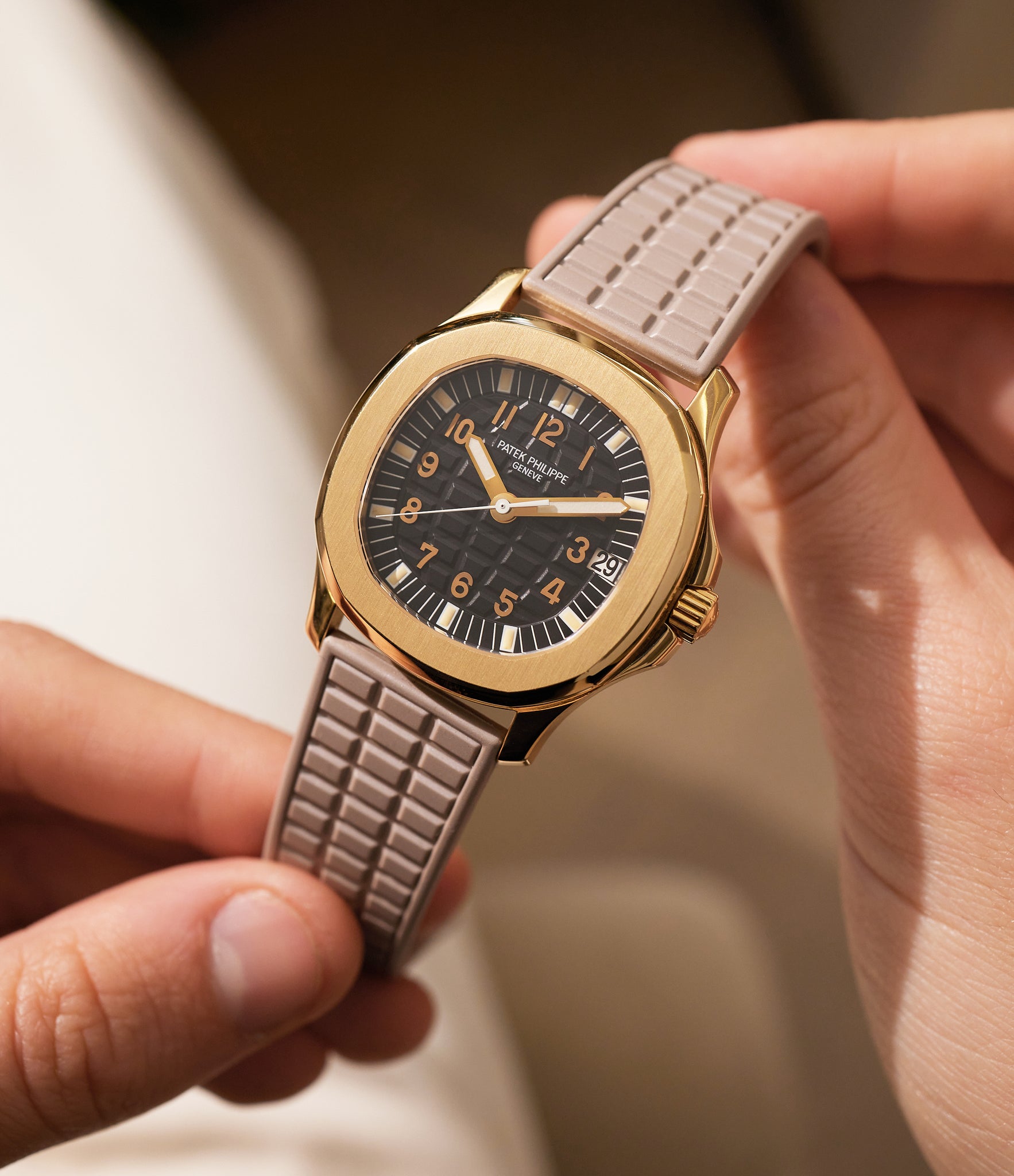 Buy Patek Philippe Aquanaut 5066J yellow gold watch tritium