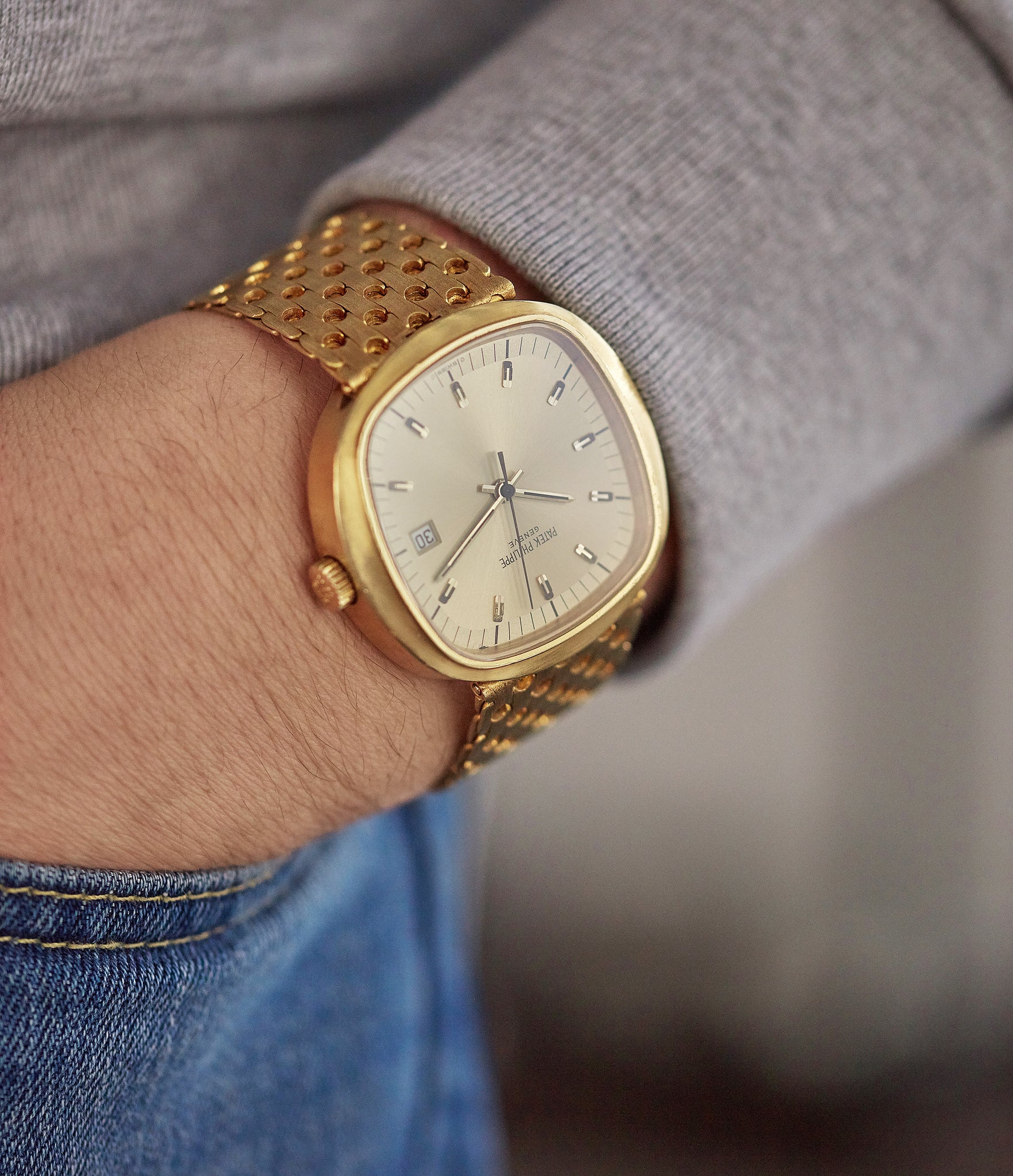 men's dress watch Patek Philippe 3597 Beta 21 yellow gold 1970s for sale online A Collected Man London UK specialist of rare watches