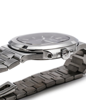 Nautilus 5711/1A-010 | Steel