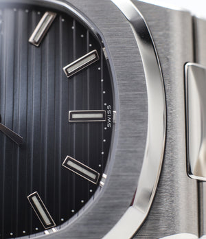 Nautilus 5711/1A-010 | Steel