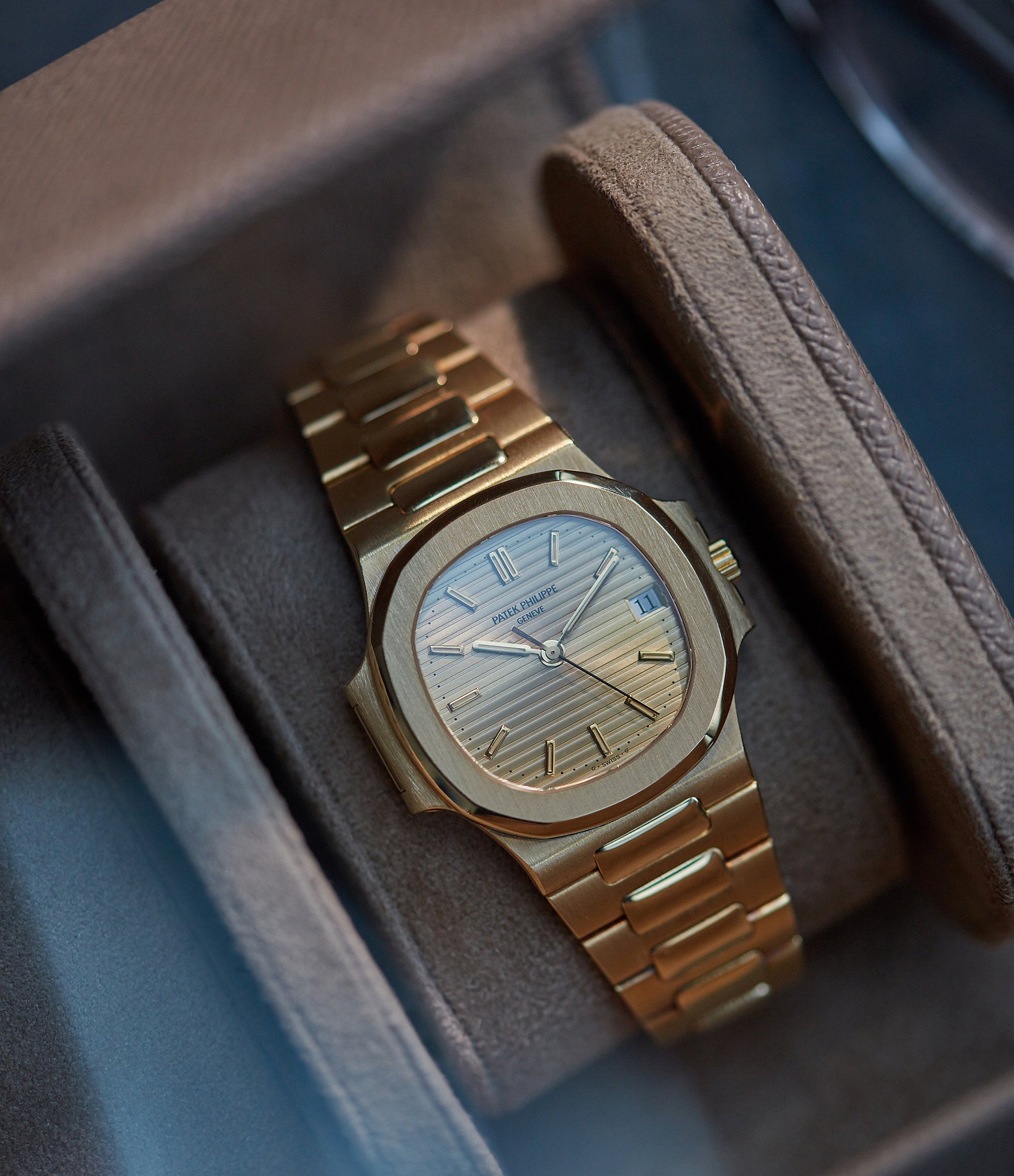 Nautilus 3800 | Yellow Gold