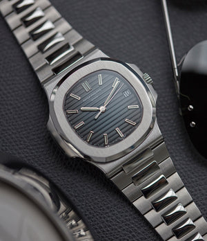 5711/1A-001 Patek Philippe Jumbo Nautilus steel pre-owned sport watch for sale online at A Collected Man London UK specialist of rare watches