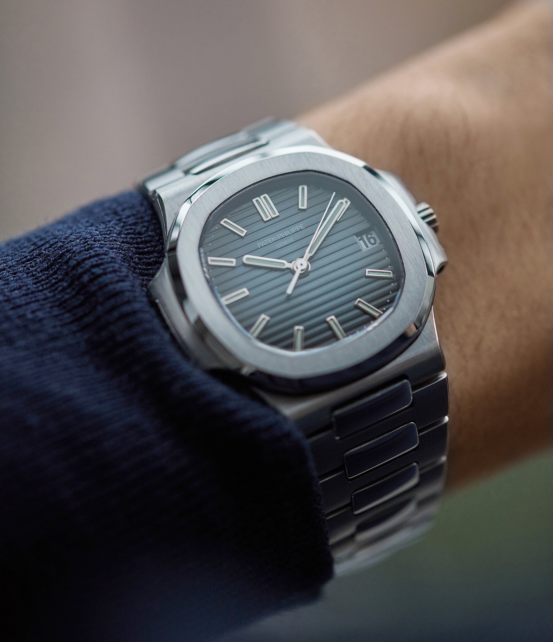luxury sports watch Patek Philippe Nautilus 5800/1A-001 steel pre-owned watch for sale online at A Collected Man London UK specialist of rare watches