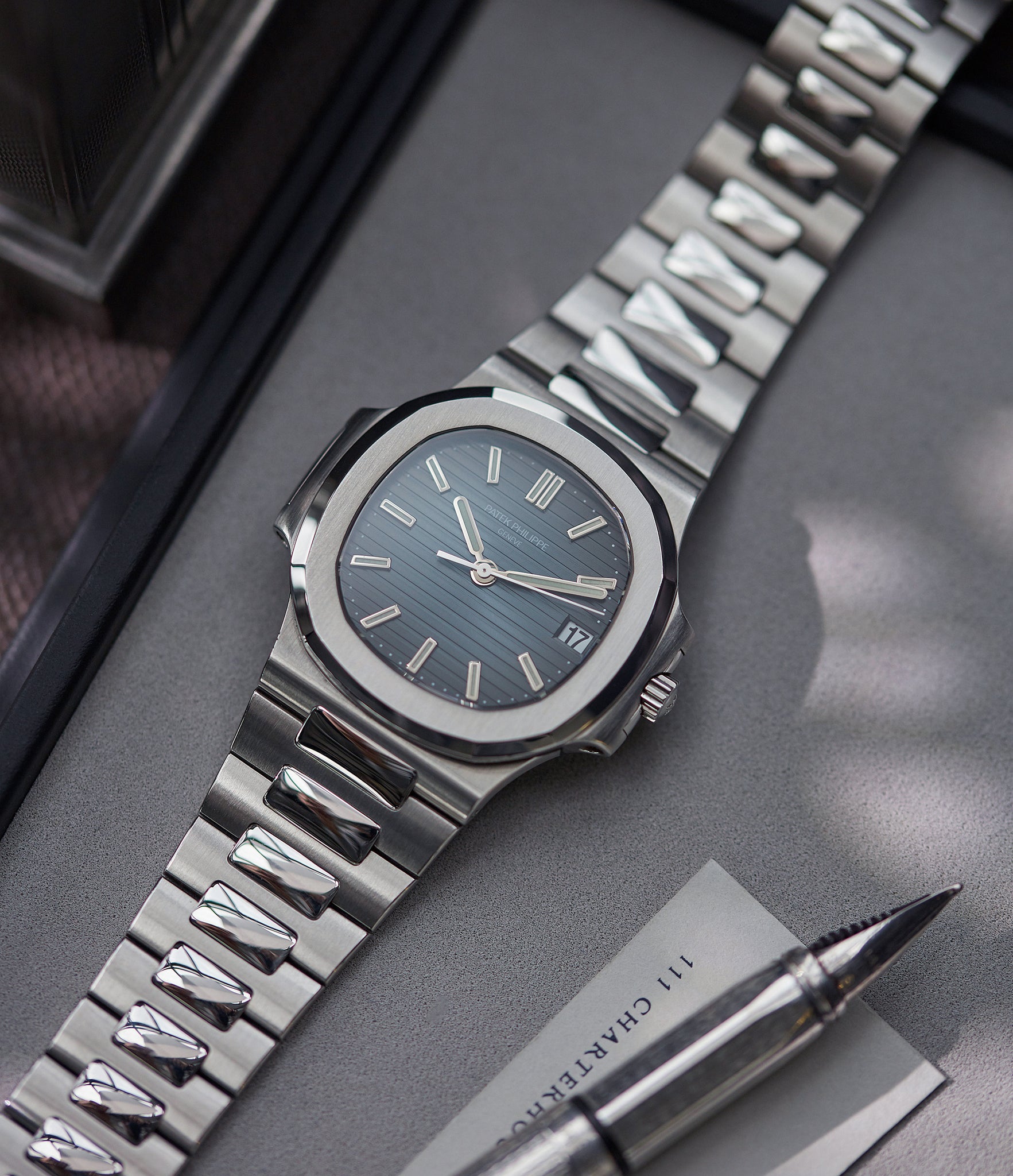 Nautilus 5800 | Steel