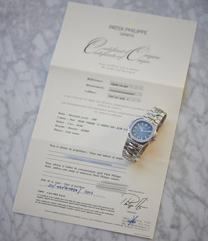 This Patek Philippe Nautilus 5800 comes with its original box, Certificate of Origin and product literature