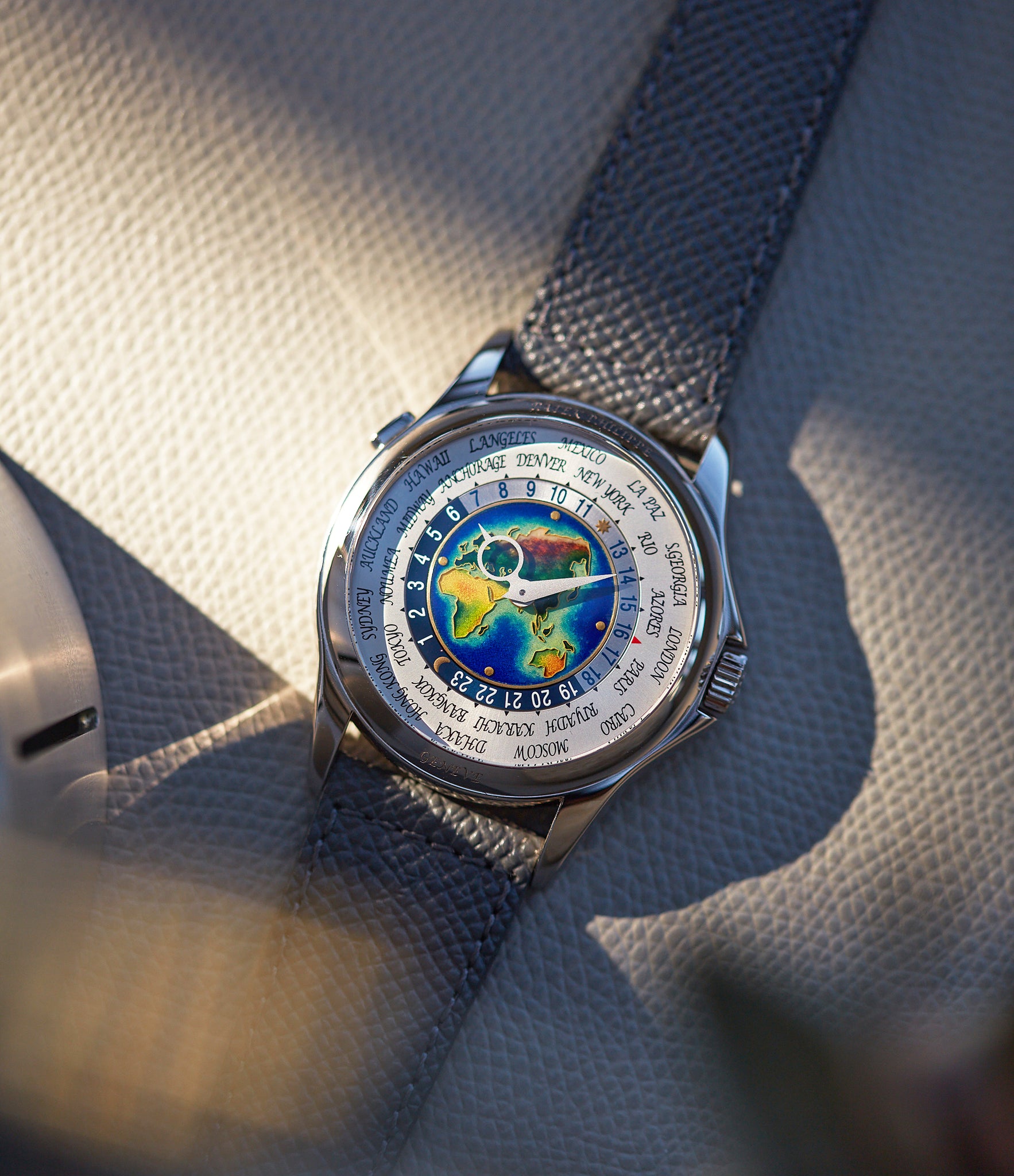 World Time 5131G | White Gold