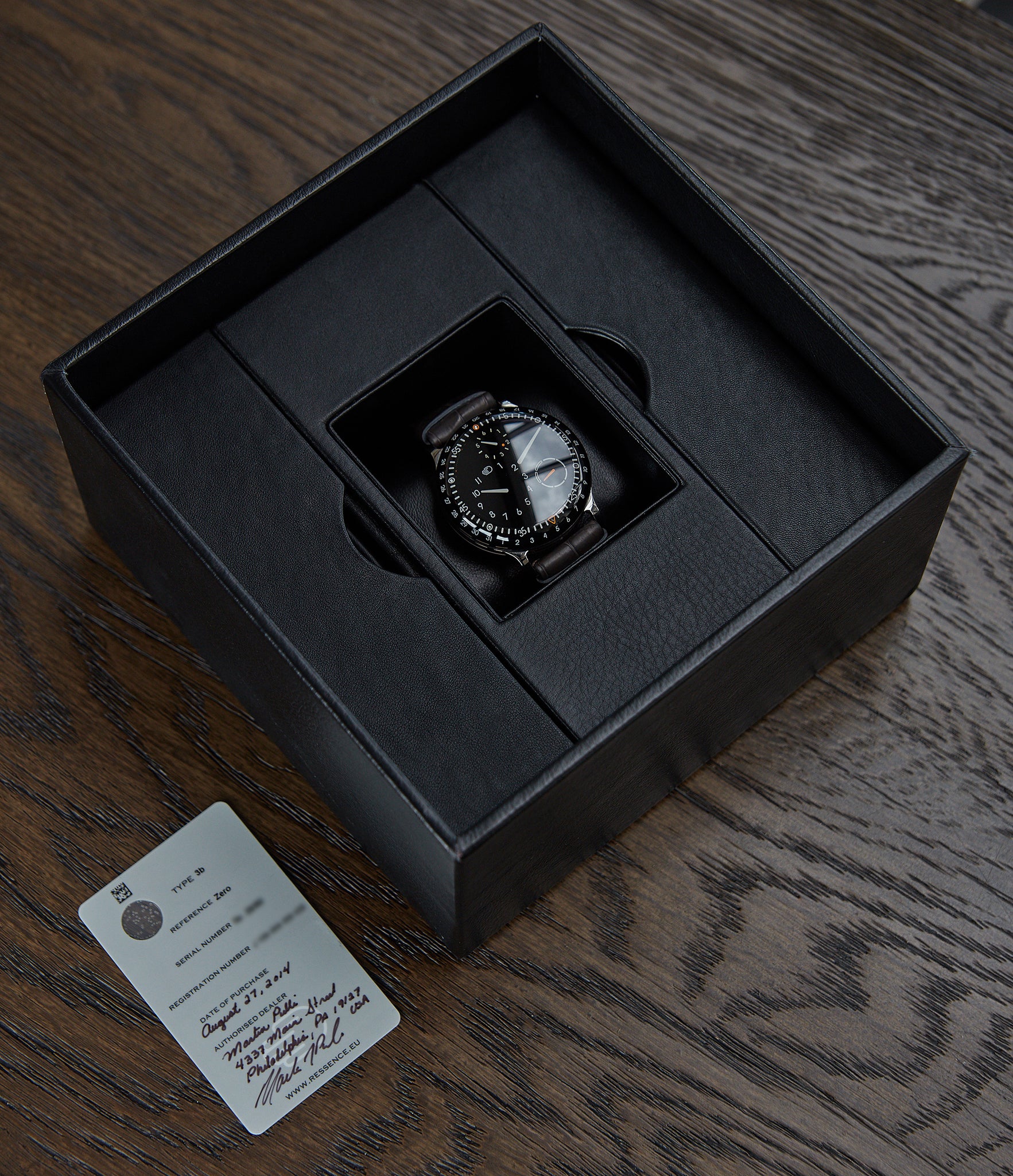 pre-owned full set Ressence Type 3B oil-filled dial rare sports watch for sale online at A Collected Man London UK specialist of independent watchmakers