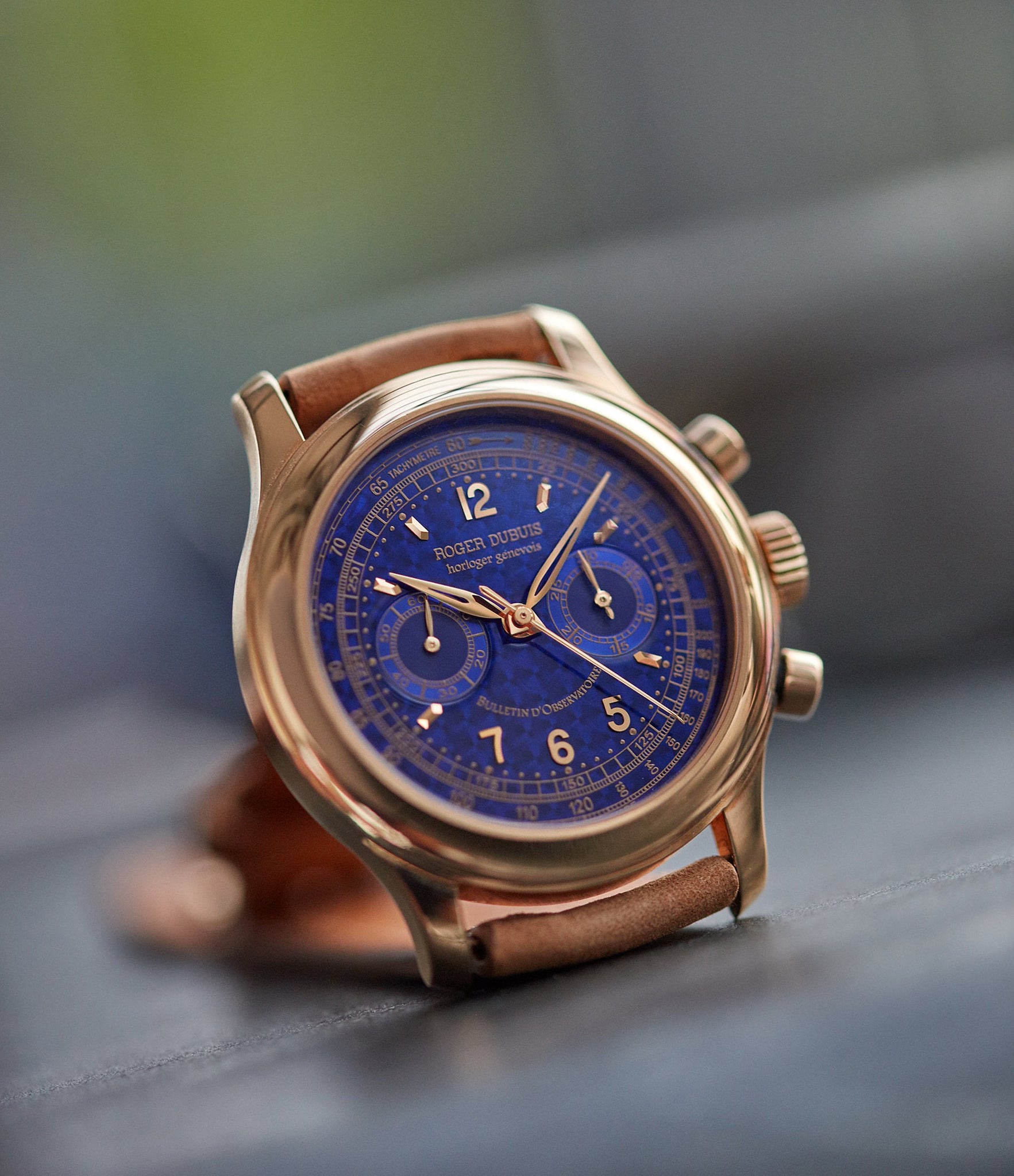 selling Roger Dubuis Hommage Chronograph H40 560 blue dial rose gold pre-owned watch A Collected Man London specialist independent watchmakers