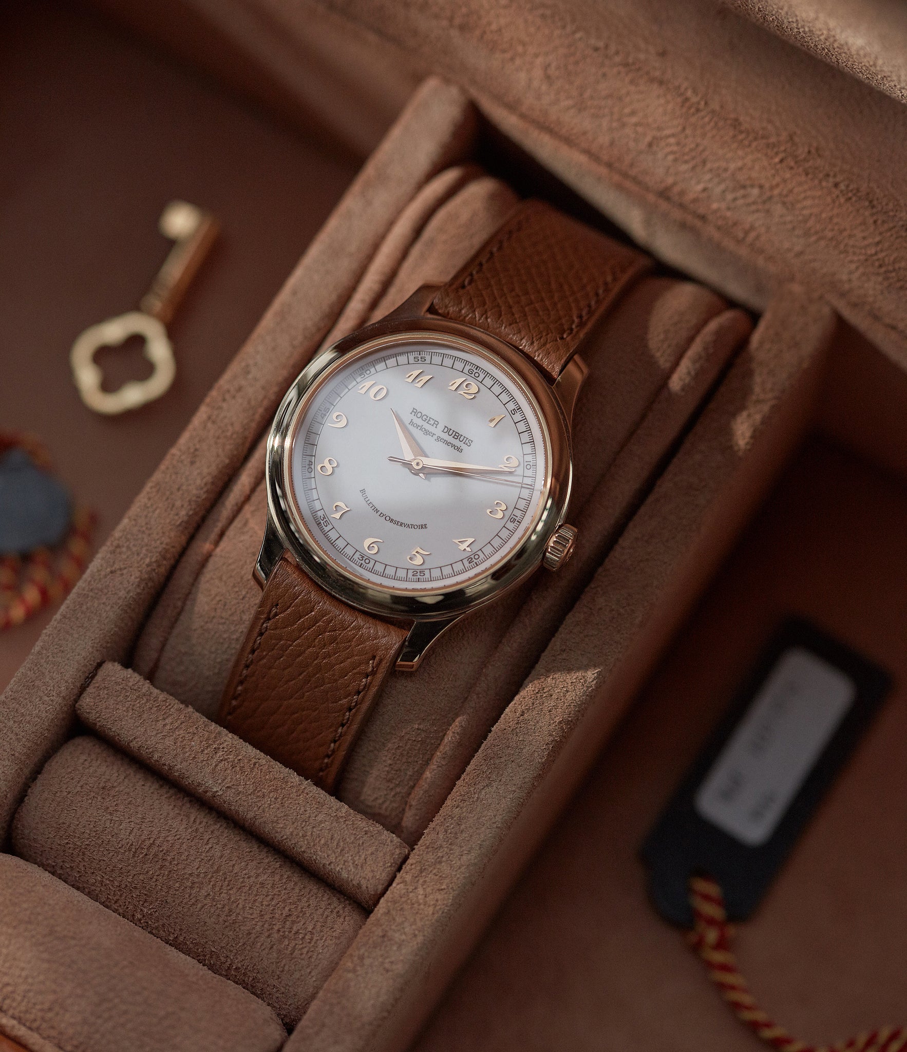 Buy grained leather quality watch strap in gold chestnut brown from A Collected Man London, in short or regular lengths. We are proud to offer these hand-crafted watch straps, thoughtfully made in Europe, to suit your watch. Available to order online for worldwide delivery.