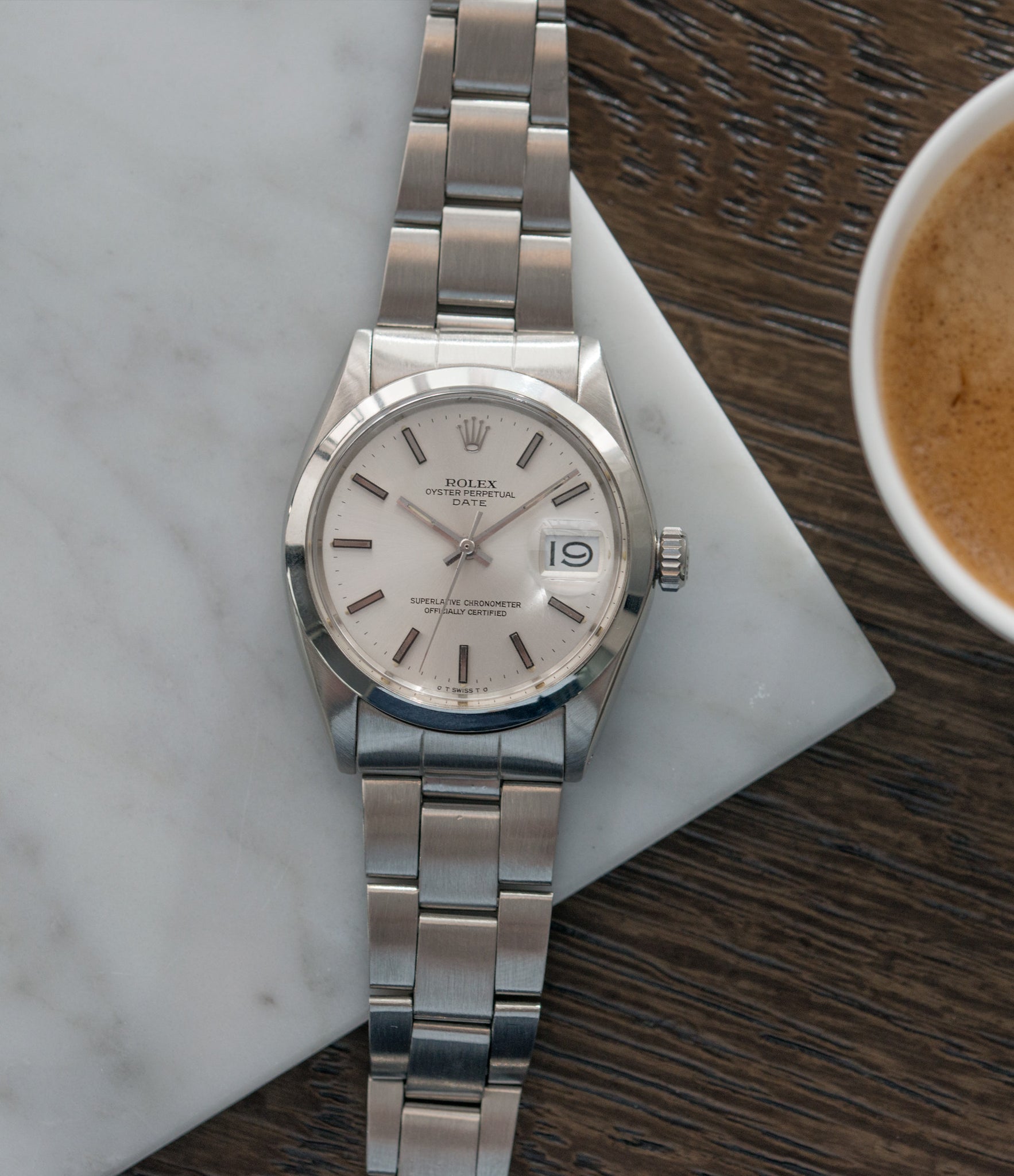 buy Rolex Oyster Date 1500 steel vintage watch full set for sale online at A Collected Man rare vintage watch specialist