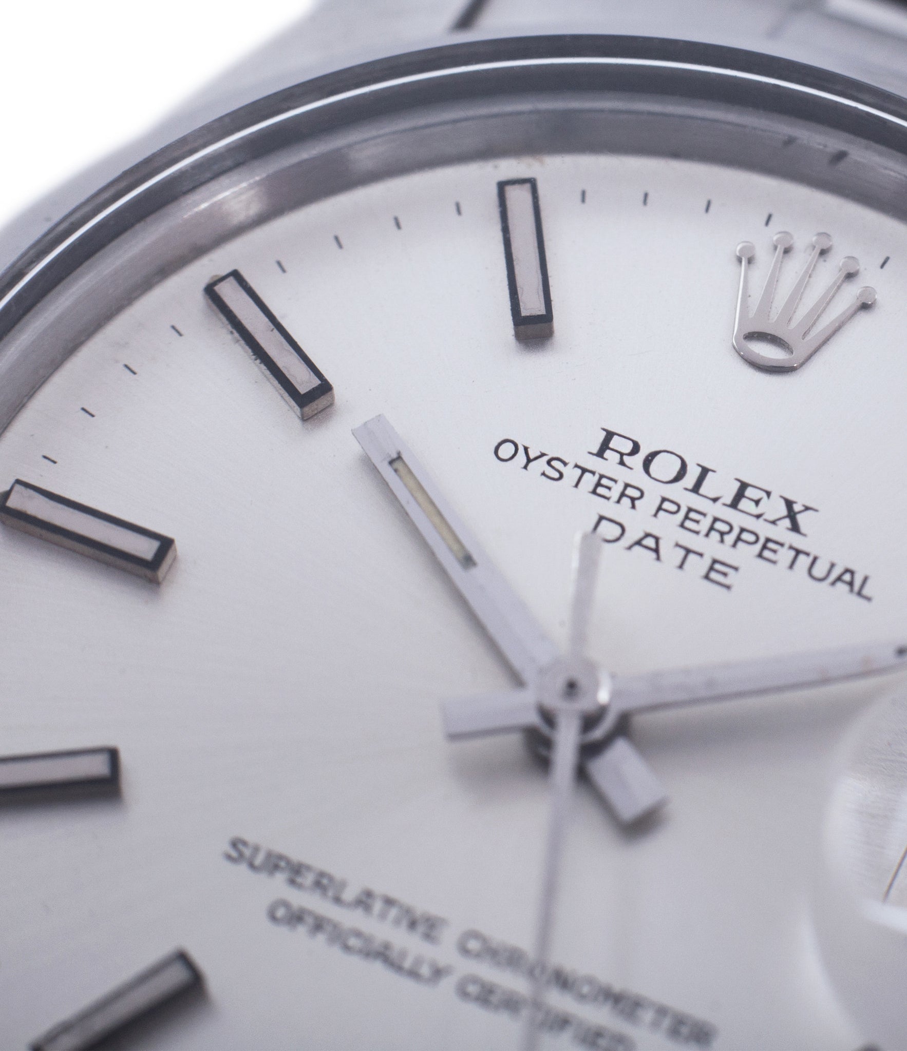 silver dial vintage Rolex Oyster Date 1500 steel vintage watch full set for sale online at A Collected Man rare vintage watch specialist