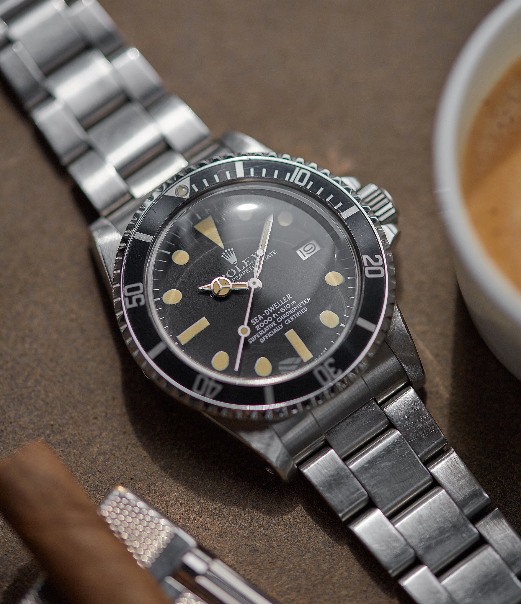 purchase luxury Rolex Sea-Dweller Great White 1665 