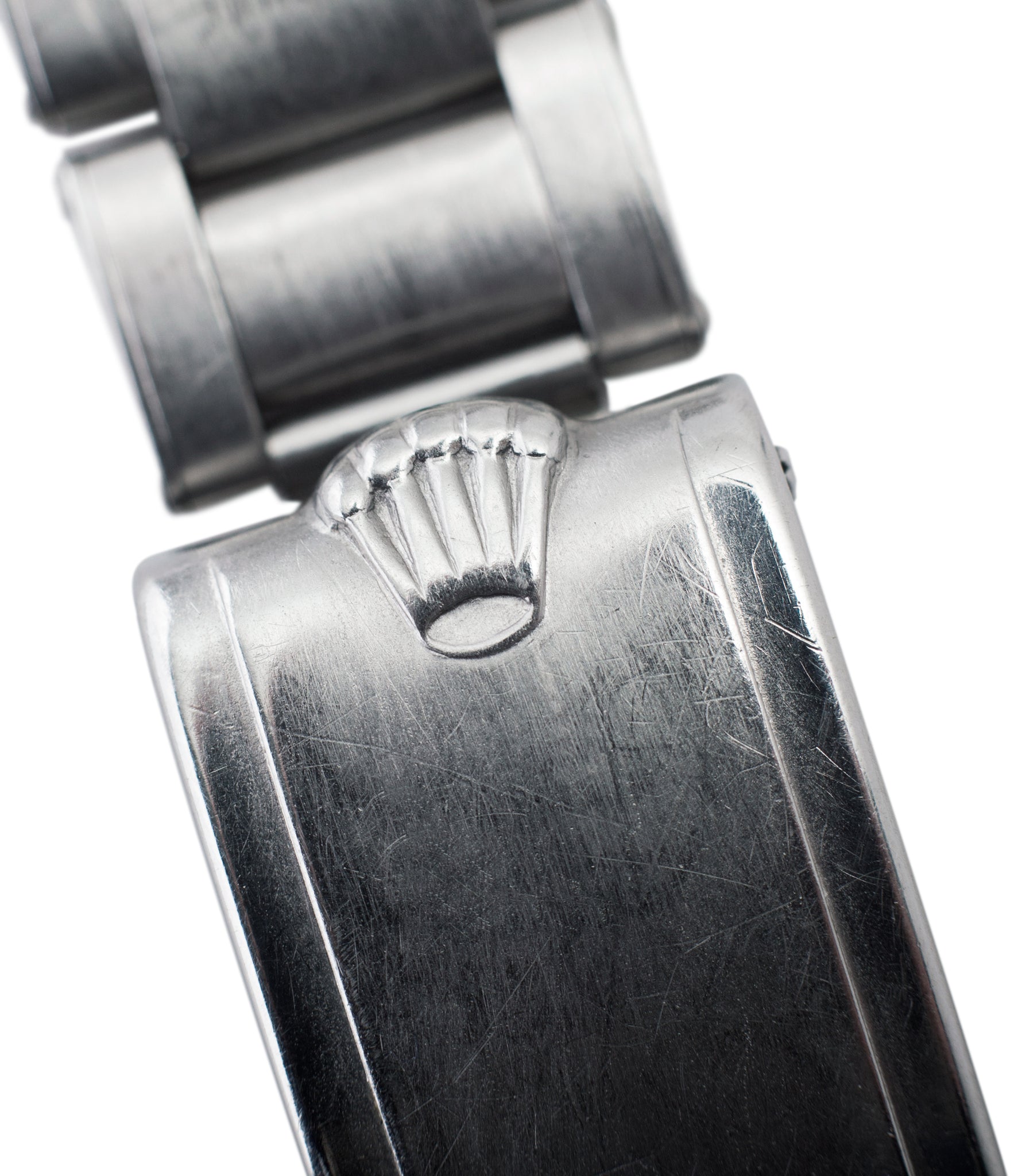 Rolex deployment clasp on vintage Tudor Submariner 7928 Oyster Prince Cal. 390 automatic sport watch at A Collected Man London online vintage watch specialist UK