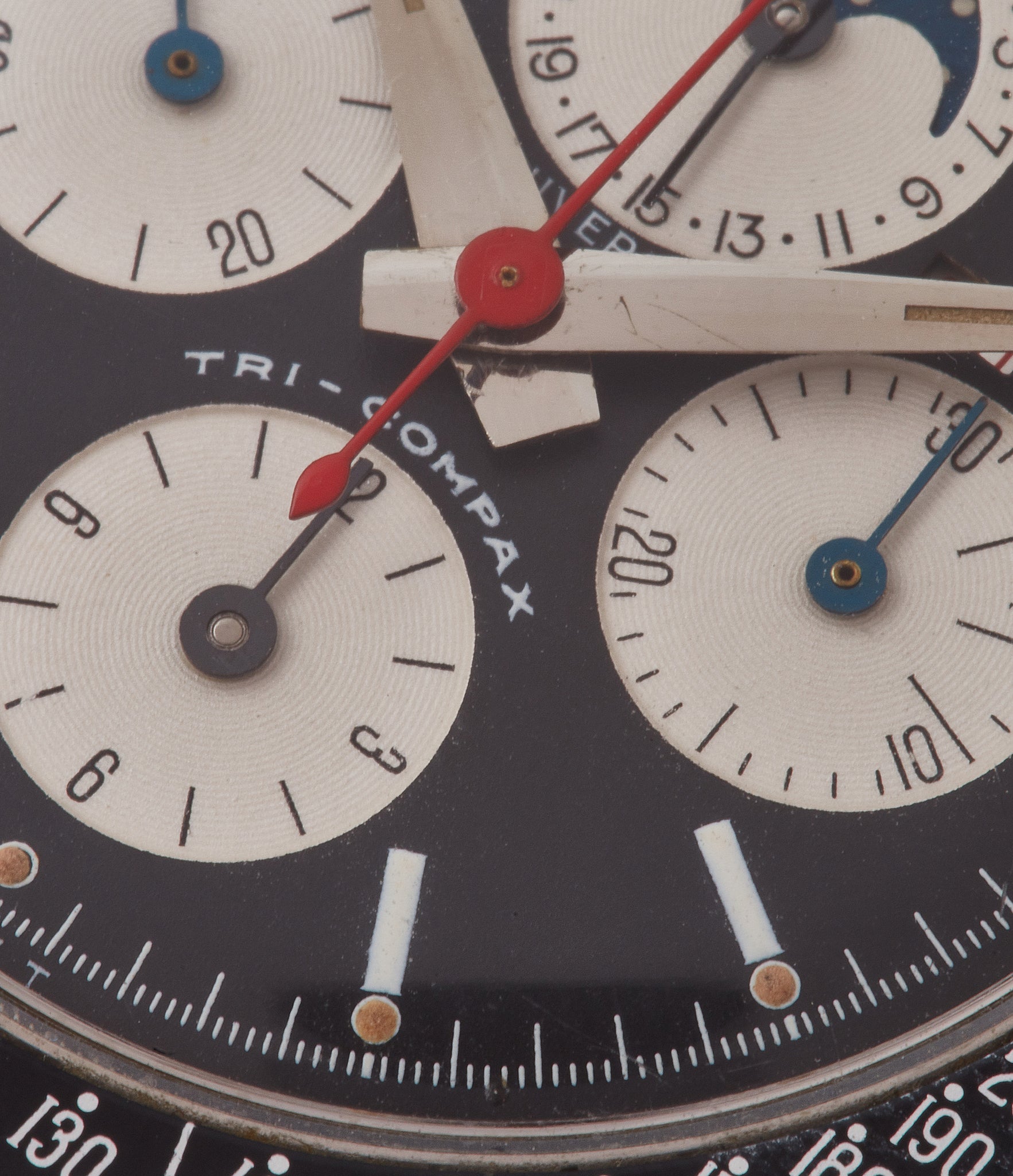 Tri-Compax Universal Geneve Tri-Compax Evil Clapton 881101/02 black dial vintage steel chronograph for sale online at A Collected Man London UK specialist of rare watches