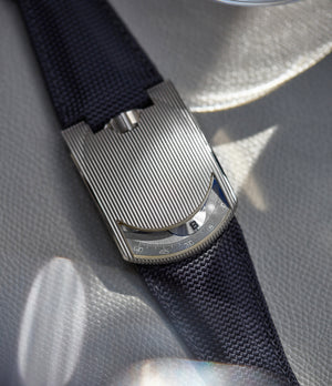 103.01 EW | Wandering Hours | White Gold