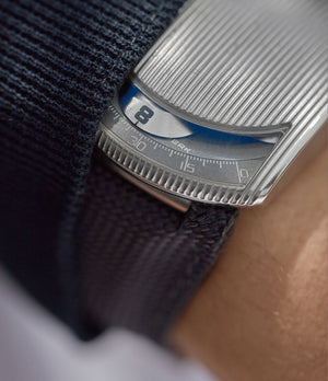 103.01 EW | Wandering Hours | White Gold