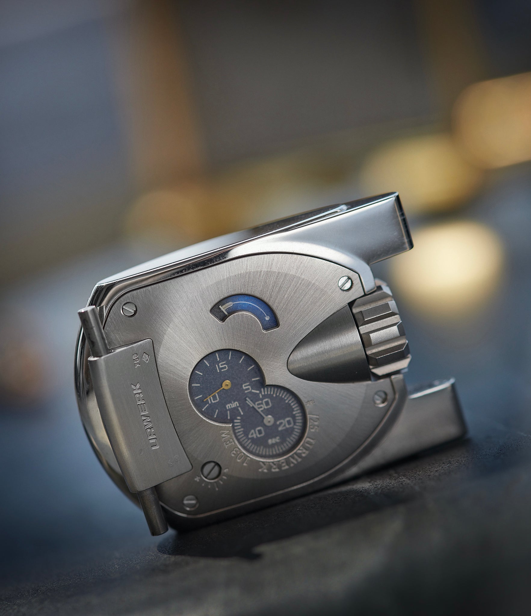 103.01 EW | Wandering Hours | White Gold