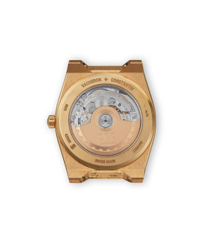 Caseback , Display back | Vacheron Constantin | 222 Historiques | Yellow Gold | Available worldwide at A Collected Man