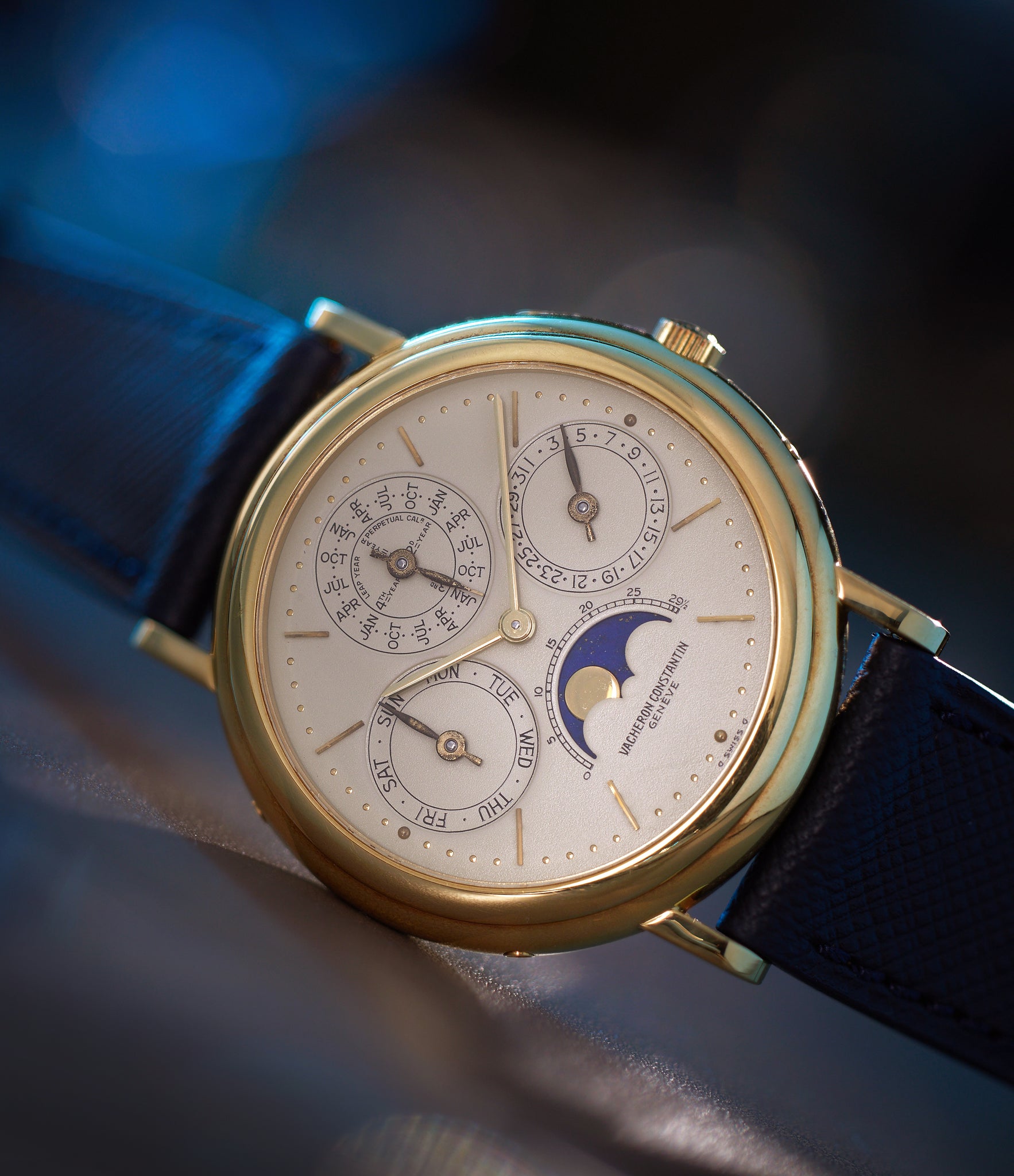 Vacheron Constantin | 43031 | Perpetual Calendar | Yellow Gold | A Collected Man | Available worldwide