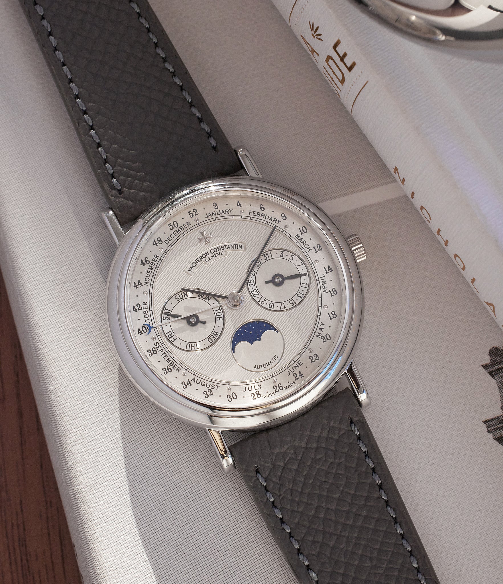 Triple Calendar | Ref. 47052 | White Gold