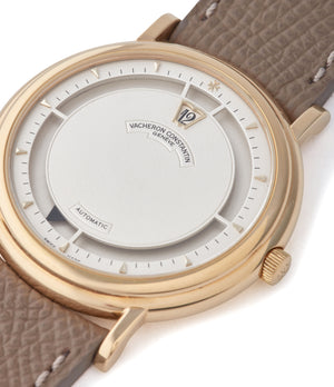 Jumping Hours | Yellow Gold