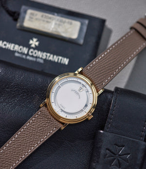 Jumping Hours | Yellow Gold