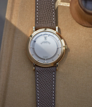 Jumping Hours | Yellow Gold