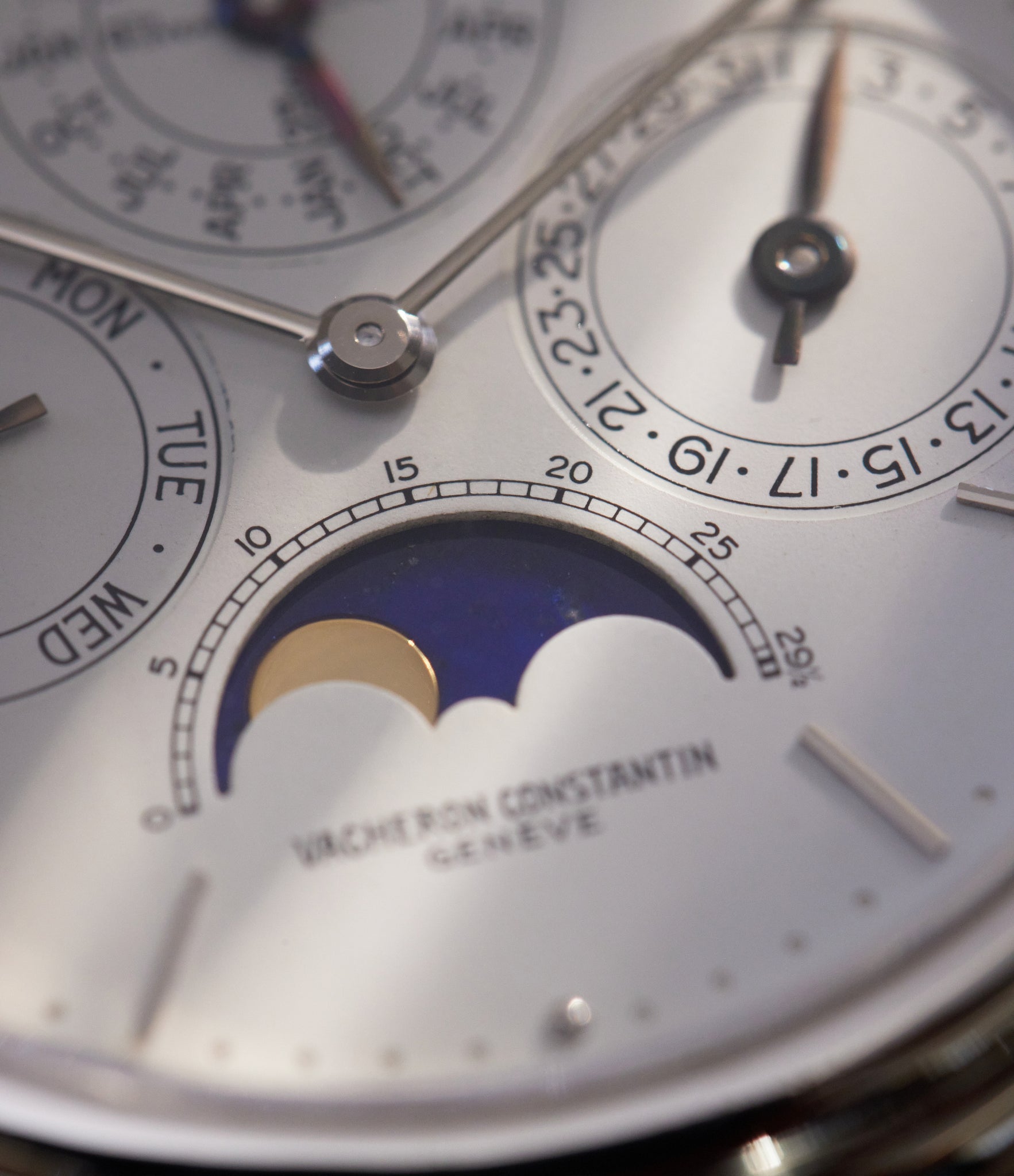 Perpetual Calendar 43031 | Platinum