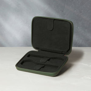 Zurich, four-watch folio Four-watch slim folio in emerald green grained leather | Available Worldwide | A Collected Man