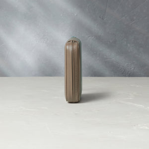 Zurich, four-watch folio Four-watch slim folio in desert taupe Saffiano leather | Available Worldwide | A Collected Man