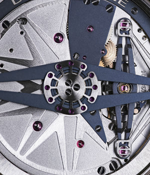 buy De Bethune DB22 power pre-owned watch online in white gold with power reserve from Swiss independent watchmaker  with authenticity guaranteed