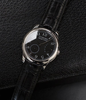 buy F. P. Journe Chronometre Souverain Black Label platinum rare independent watchmaker pre-owned dress time-only watch for sale online at WATCH XCHANGE London