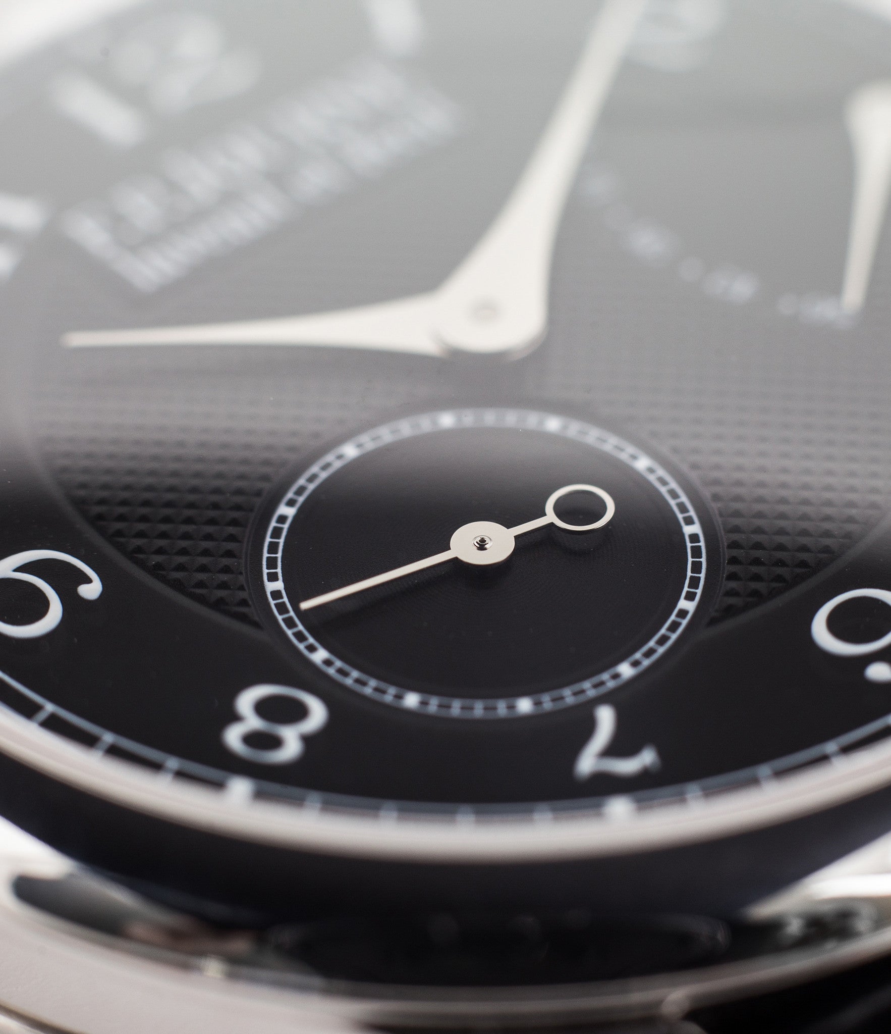 buy F. P. Journe Chronometre Souverain Black Label platinum rare independent watchmaker pre-owned dress time-only watch for sale online at WATCH XCHANGE London