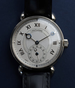 Kari Voutilainen Observatorie rare hand-made time-only white gold watch from independent watchmaker online for sale WATCH XCHANGE London with box and papers and blue hands and guilloche dial