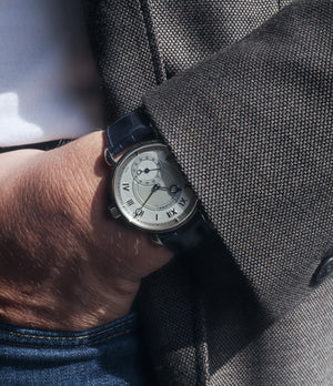 Kari Voutilainen for sale Observatorie rare hand-made time-only white gold watch from independent watchmaker online for sale WATCH XCHANGE London with box and papers and blue hands and guilloche dial